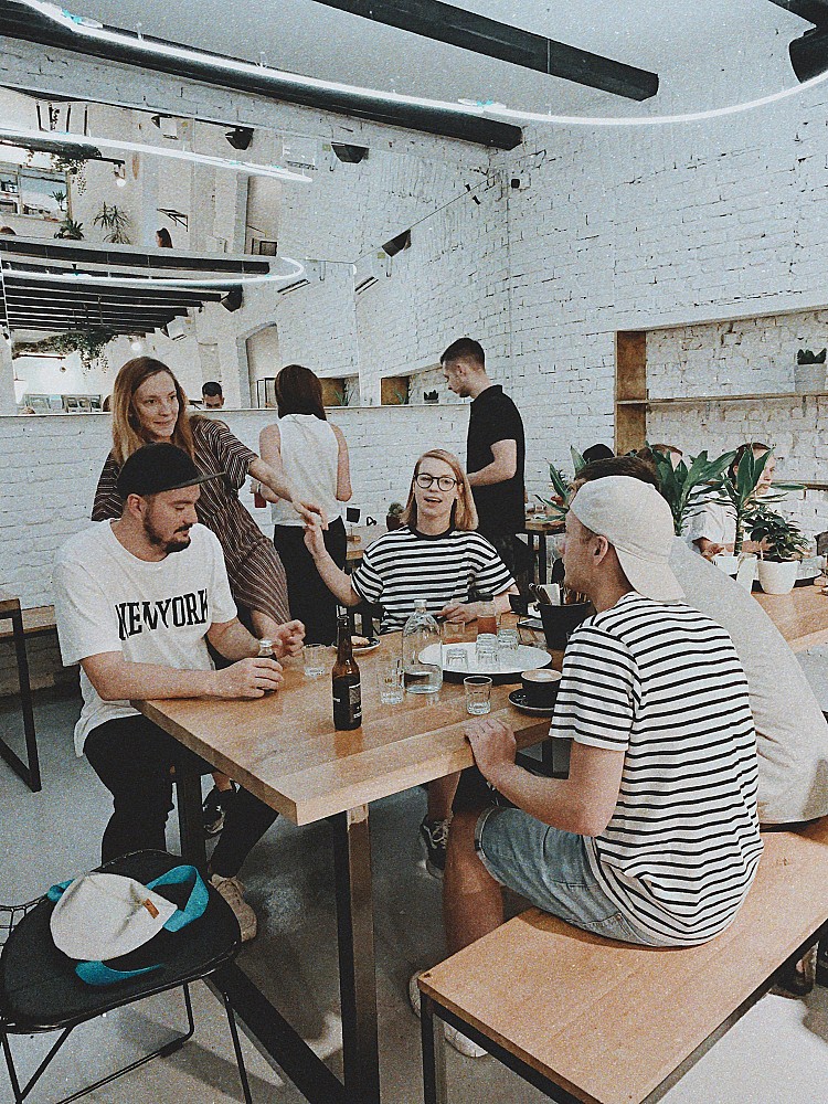 Comment choisir un exemple pms adapté à l’industrie gms